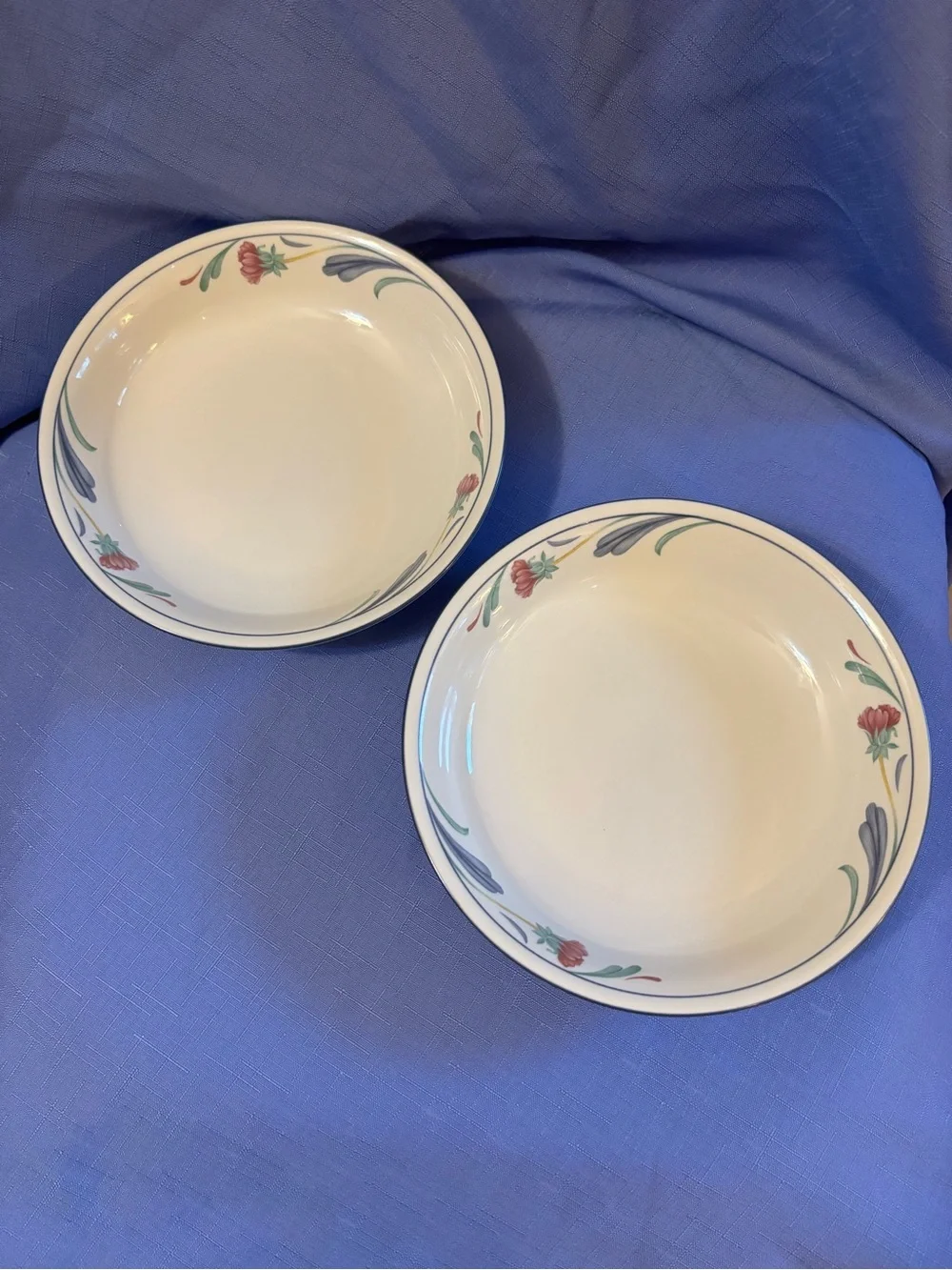 Lenox Poppies On Blue 7” Bowls - Set of 2
